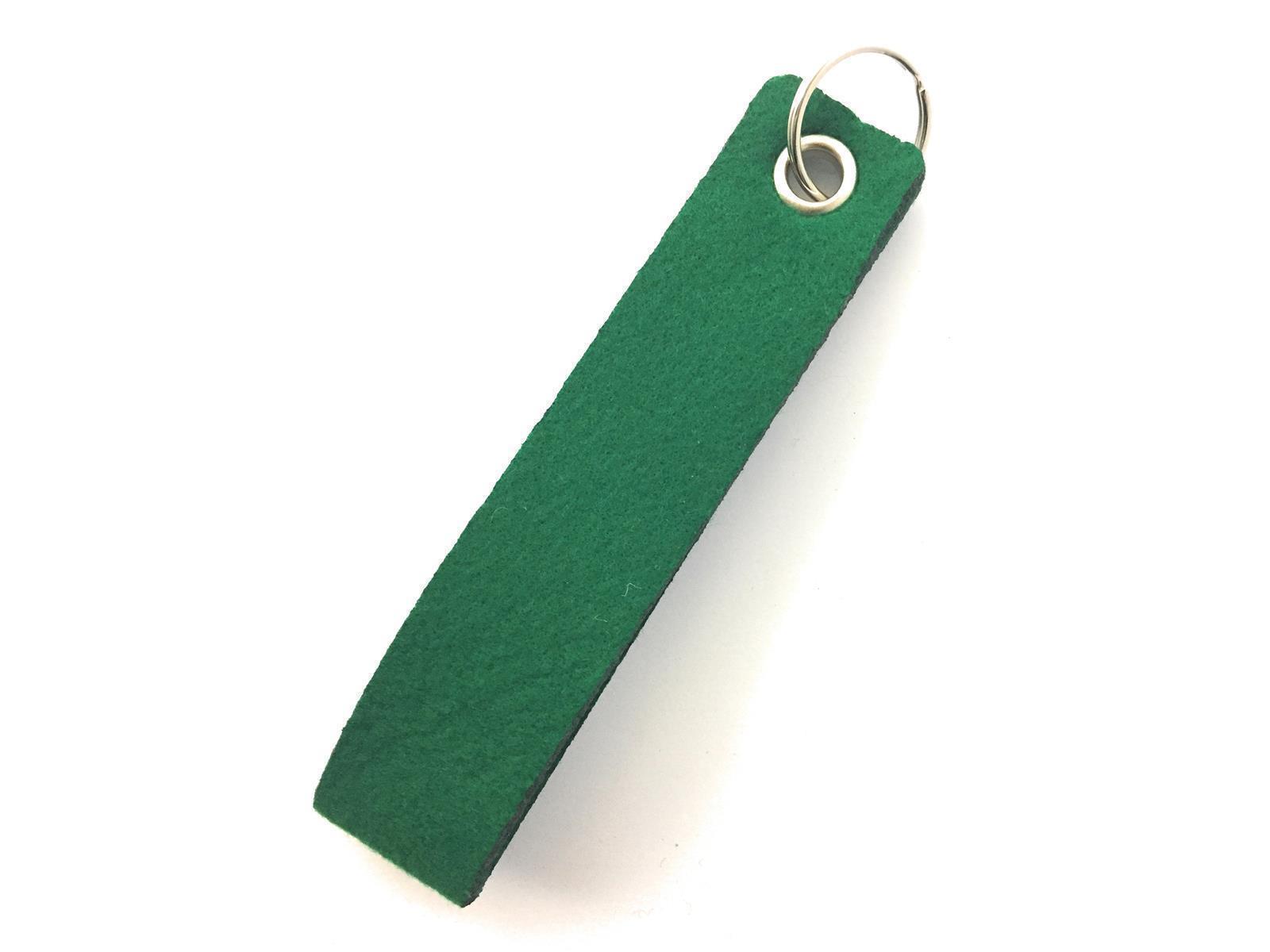 Schlaufe maxi - Filz-Schlüsselanhänger - Farbe: waldgrün - optional mit Gravur / Aufdruck Schlaufe maxi - Filz-Schlüsselanhänger - Farbe: waldgrün - Siebdruck 4-fbg
