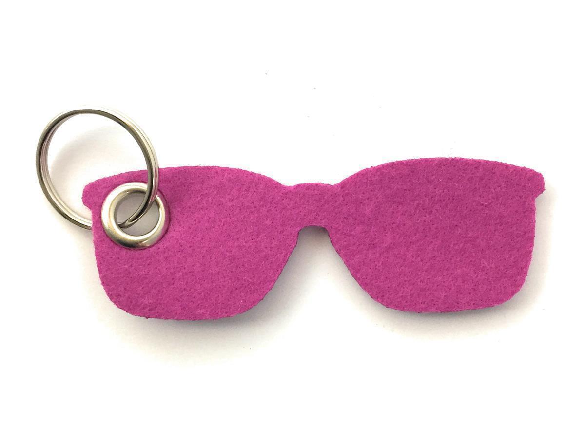 Brille - Schlüsselanhänger Filz in magenta mit Druck 4-fbg
