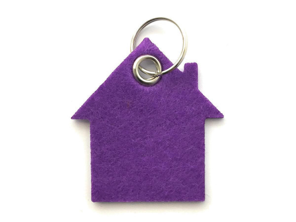 Haus - Filz-Schlüsselanhänger - Farbe: lila / flieder - optional mit Gravur / Aufdruck
