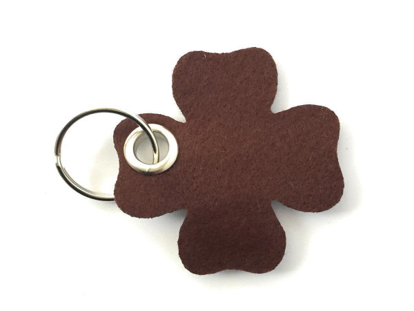 Glücksklee-Blatt - Filz-Schlüsselanhänger - Farbe: braun - optional mit Gravur / Aufdruck
