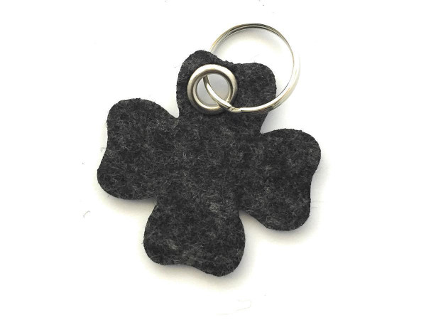 Glücksklee-Blatt - Filz-Schlüsselanhänger - Farbe: schwarz meliert - optional mit Gravur / Aufdruck